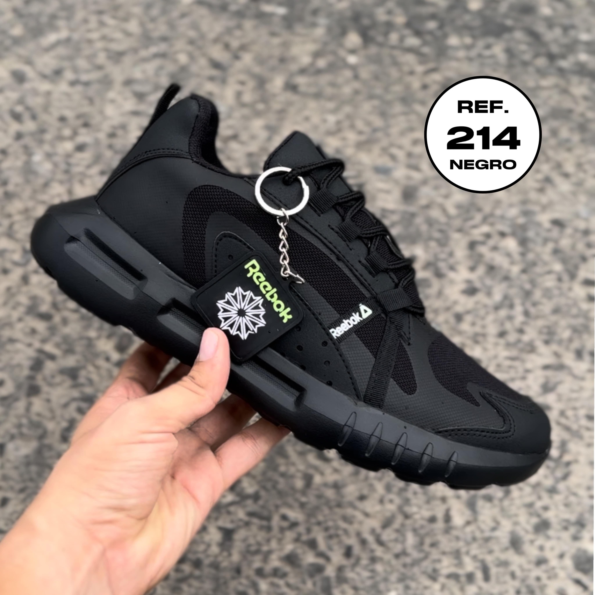 Calzado premium ultraliviano Facebook ad