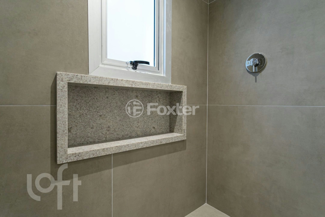 Foxter Cia. Imobiliária Facebook ad: Oportunidades imperdíveis em São Paulo!