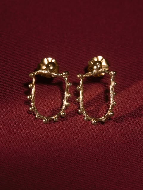 Vael Jewelry Facebook ad