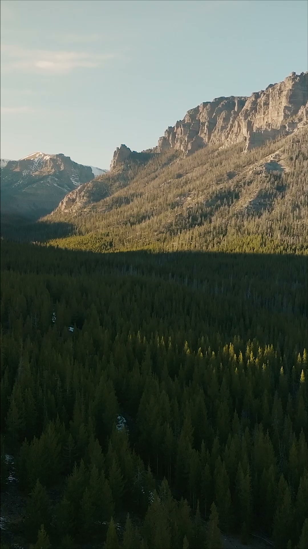 Bass Pro Shops Facebook ad: Be Ready for the hunt.
