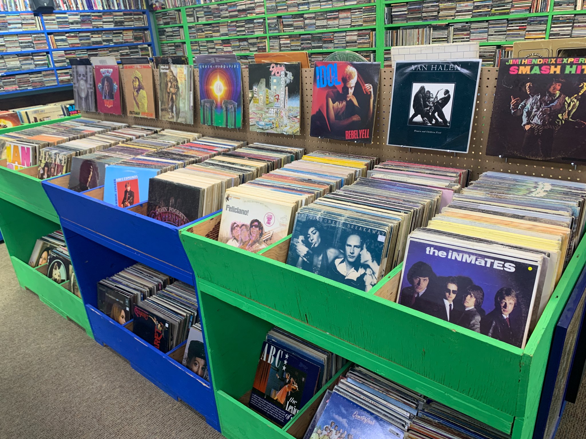 Bruce Romaniuk Facebook ad: HUGE CANADA DAY VINYL RECORD SALE - 20% OFF