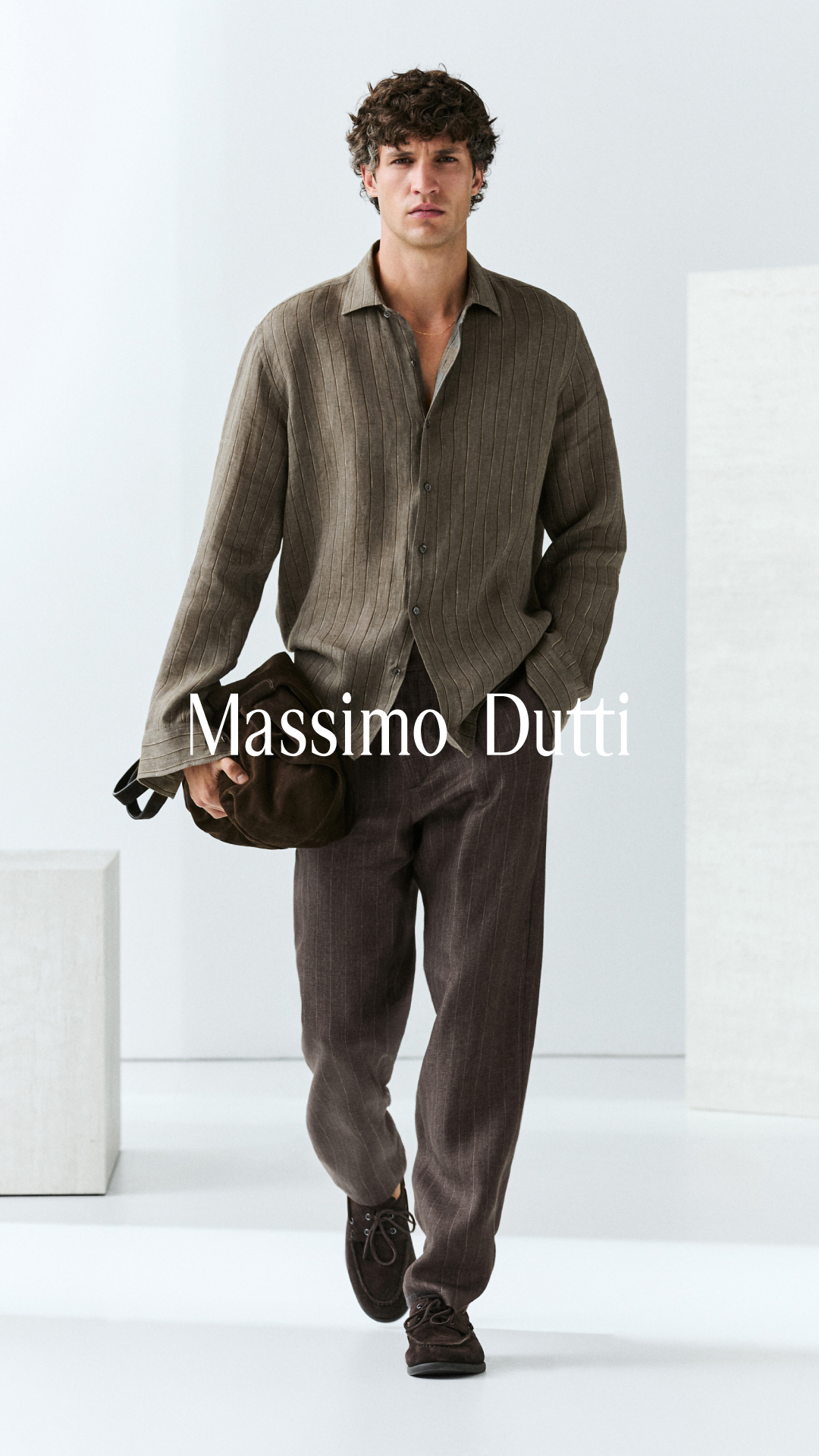 Massimo Dutti Facebook ad
