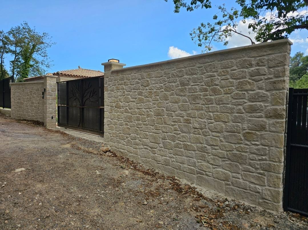 AllStone Design Facebook ad: Donnez du caractère à vos extérieurs avec nos…