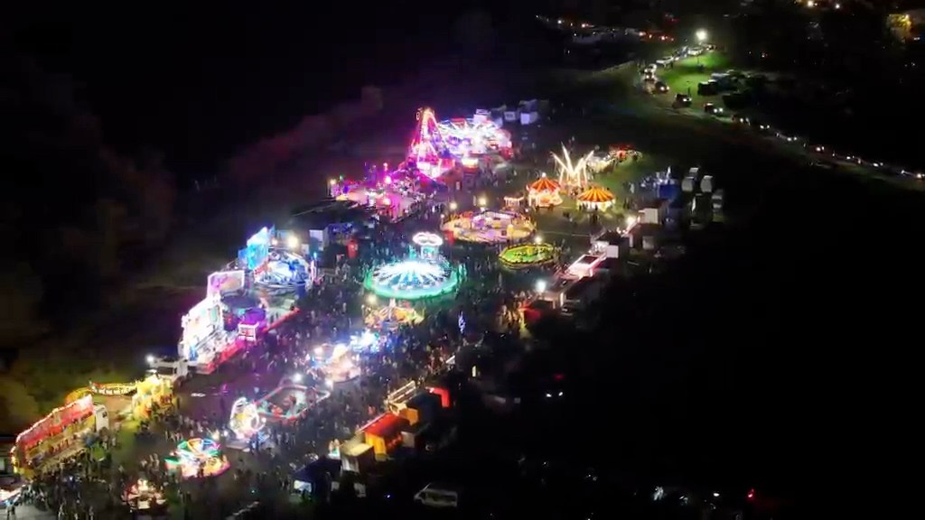 Inflatable Theme Park, UK Facebook ad: BIRMINGHAM/WARWICKSHIRE - the BIGGEST fireworks & funfair…