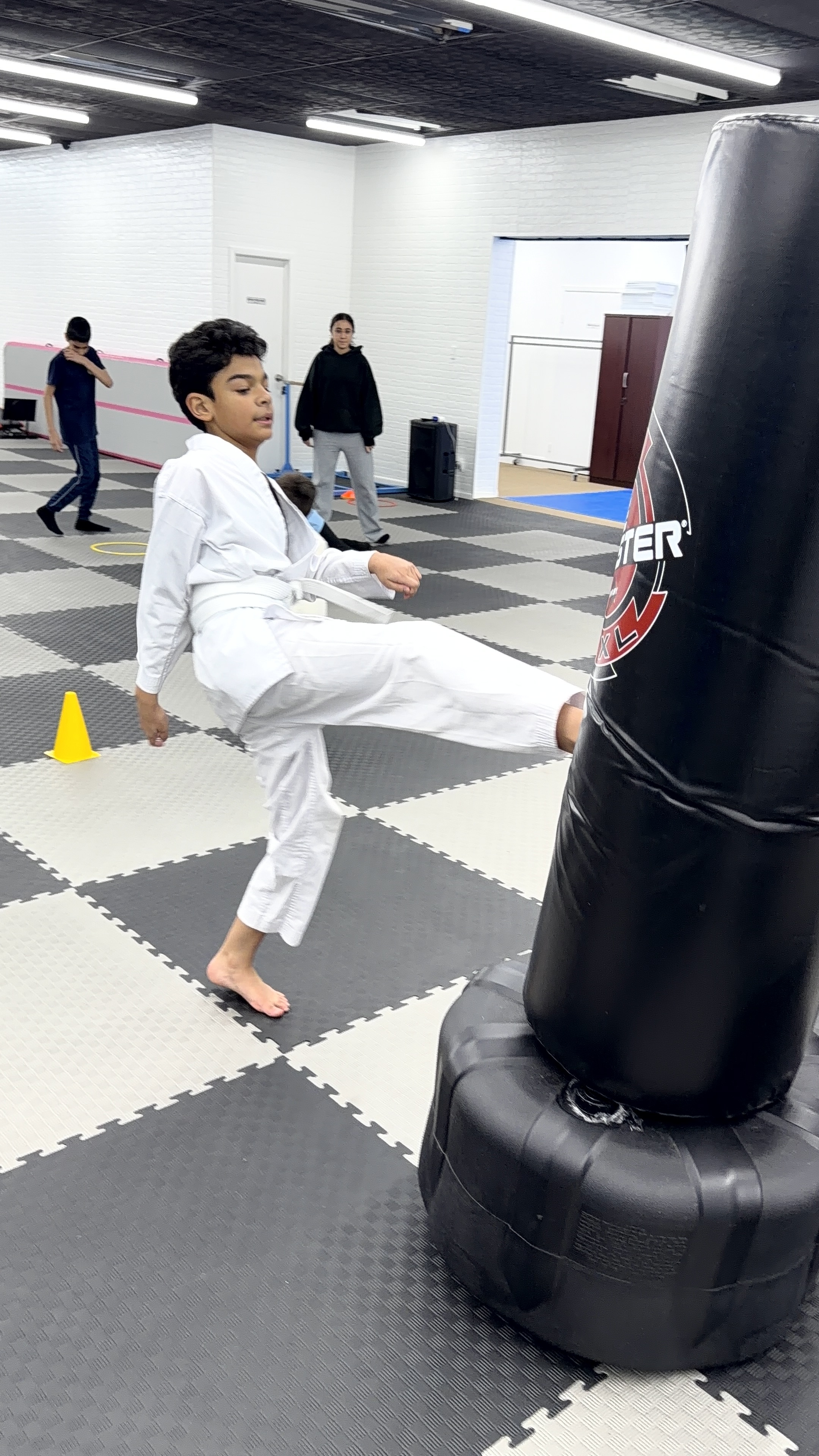D Best 1 Taekwondo and Kickboxing Center Facebook ad: Transform Your Skills Now!