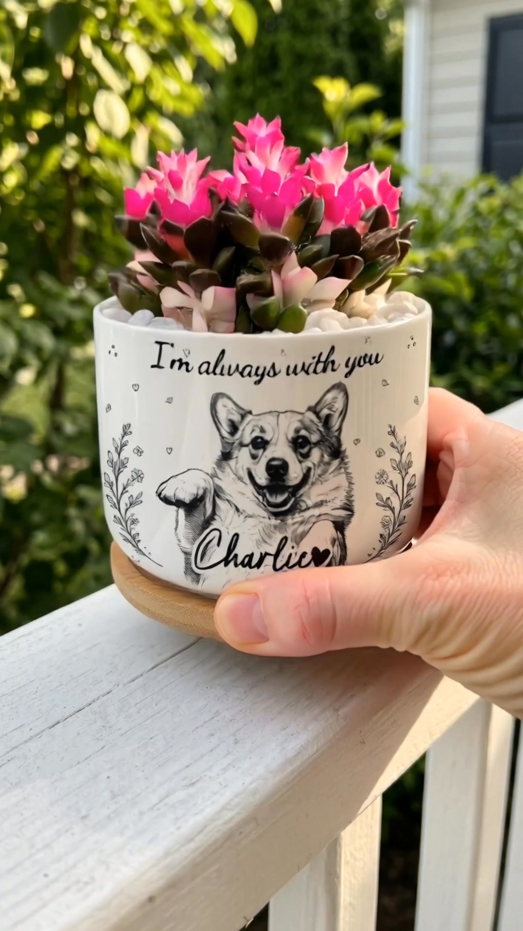 Pawfect House UK Facebook ad: Custom Photo Home Decor Ceramic Plant Pot