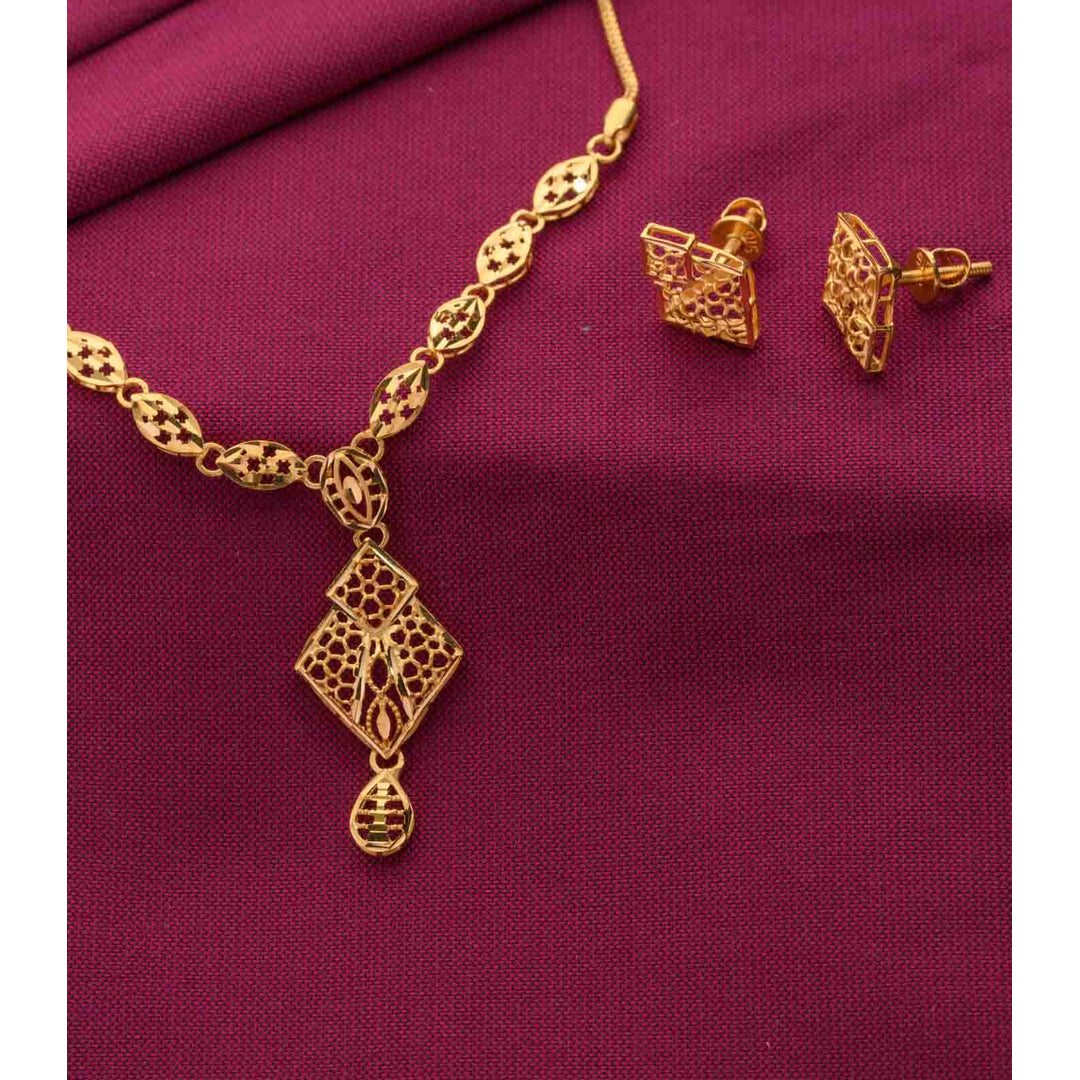 P N Gadgil & Sons Facebook ad