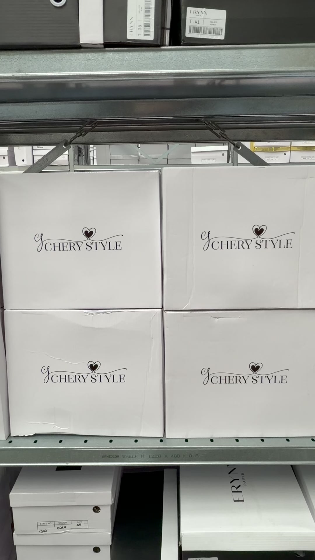 Chery Style Facebook ad: Binnen 1-2 werkdagen geleverd!