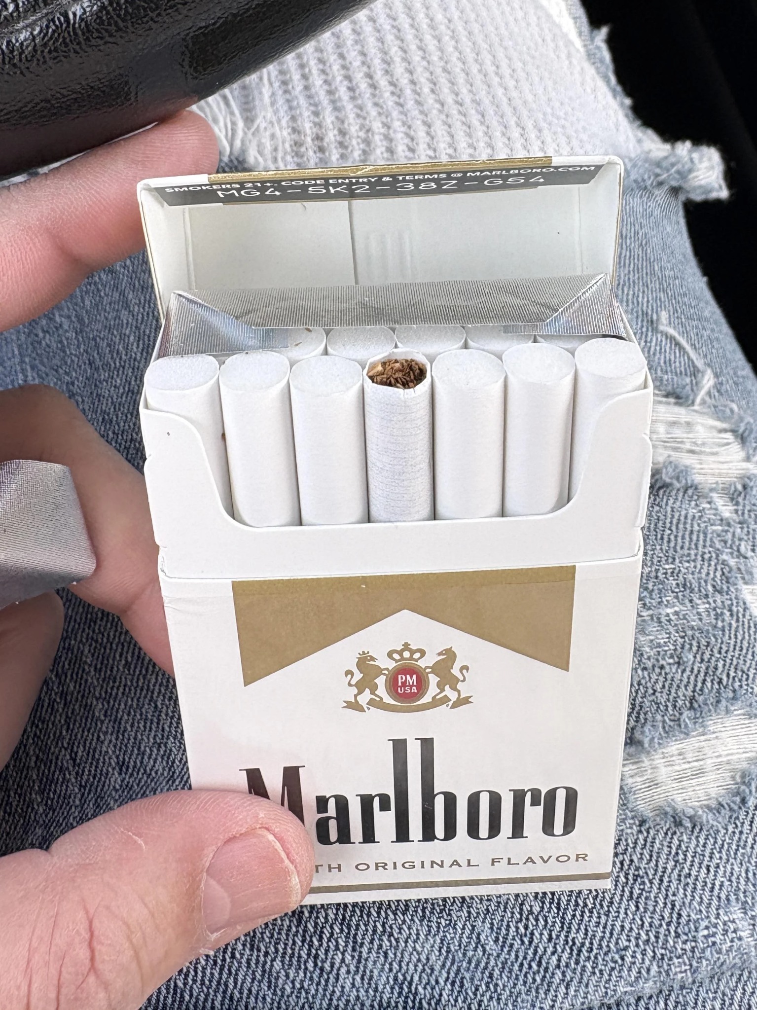 Linda Simpson Facebook ad: Read This If You're A Smoker