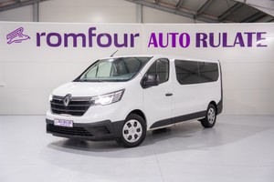 Romfour Auto Rulate Facebook ad: Vanzare noua Renault Trafic 8+1 2022/12