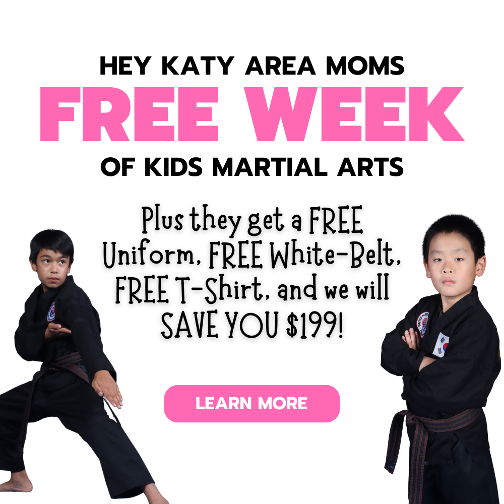 Master Pak's Martial Arts Academy Facebook ad: 𝐅𝐑𝐄𝐄 𝟕-𝐃𝐚𝐲 𝐊𝐢𝐝𝐬 𝐌𝐚𝐫𝐭𝐢𝐚𝐥 𝐀𝐫𝐭𝐬…