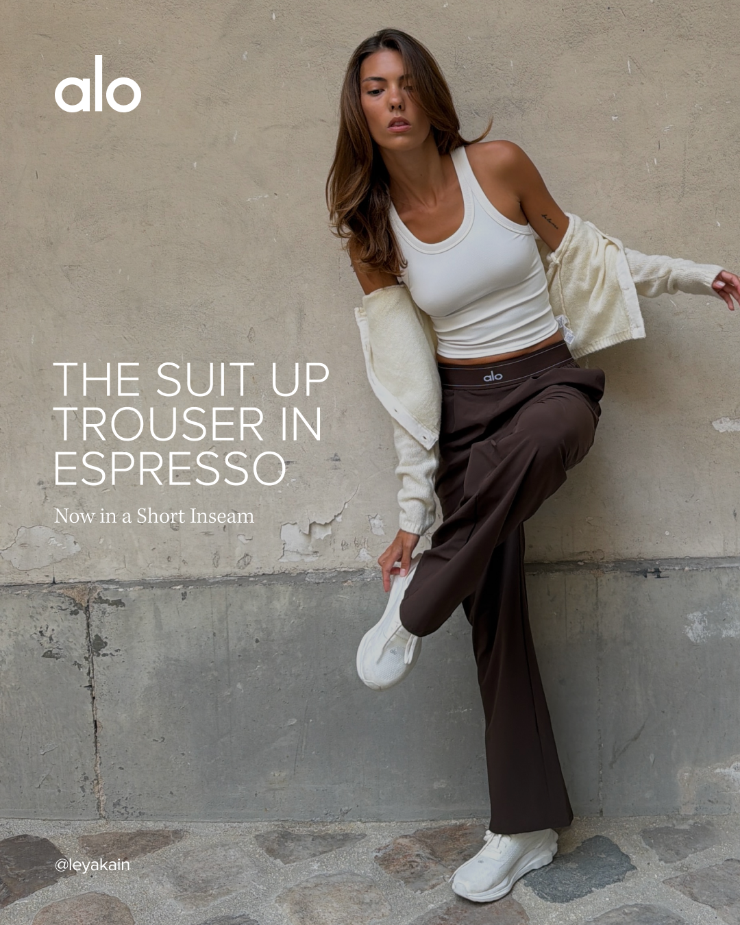 Alo Yoga Facebook ad: The Suit Up Trouser