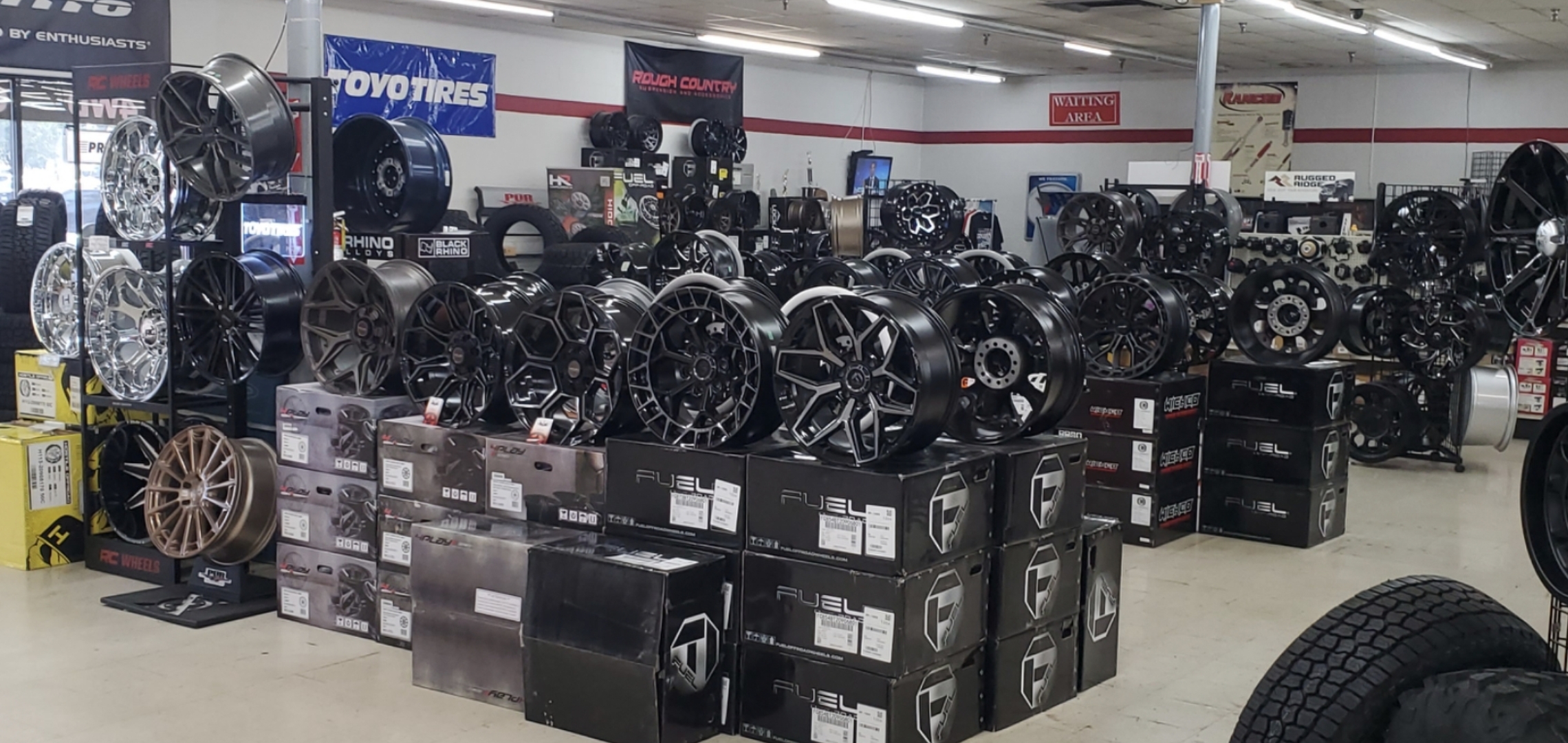 PUR Performance & Off-Road Facebook ad: Attention Truck and Jeep Owners!