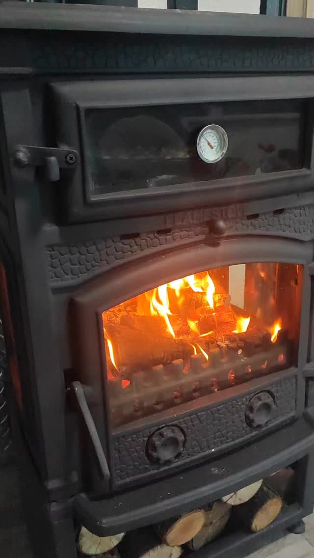 Flamestoves Facebook ad: FLAME STOVES FS-011ST