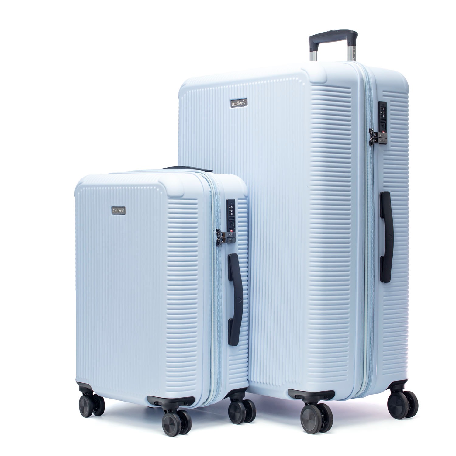 Travel Kingdom 名牌行李箱開倉 Facebook ad: $599 買細送大 機會只有一次！