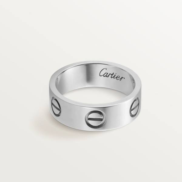 Cartier Facebook ad