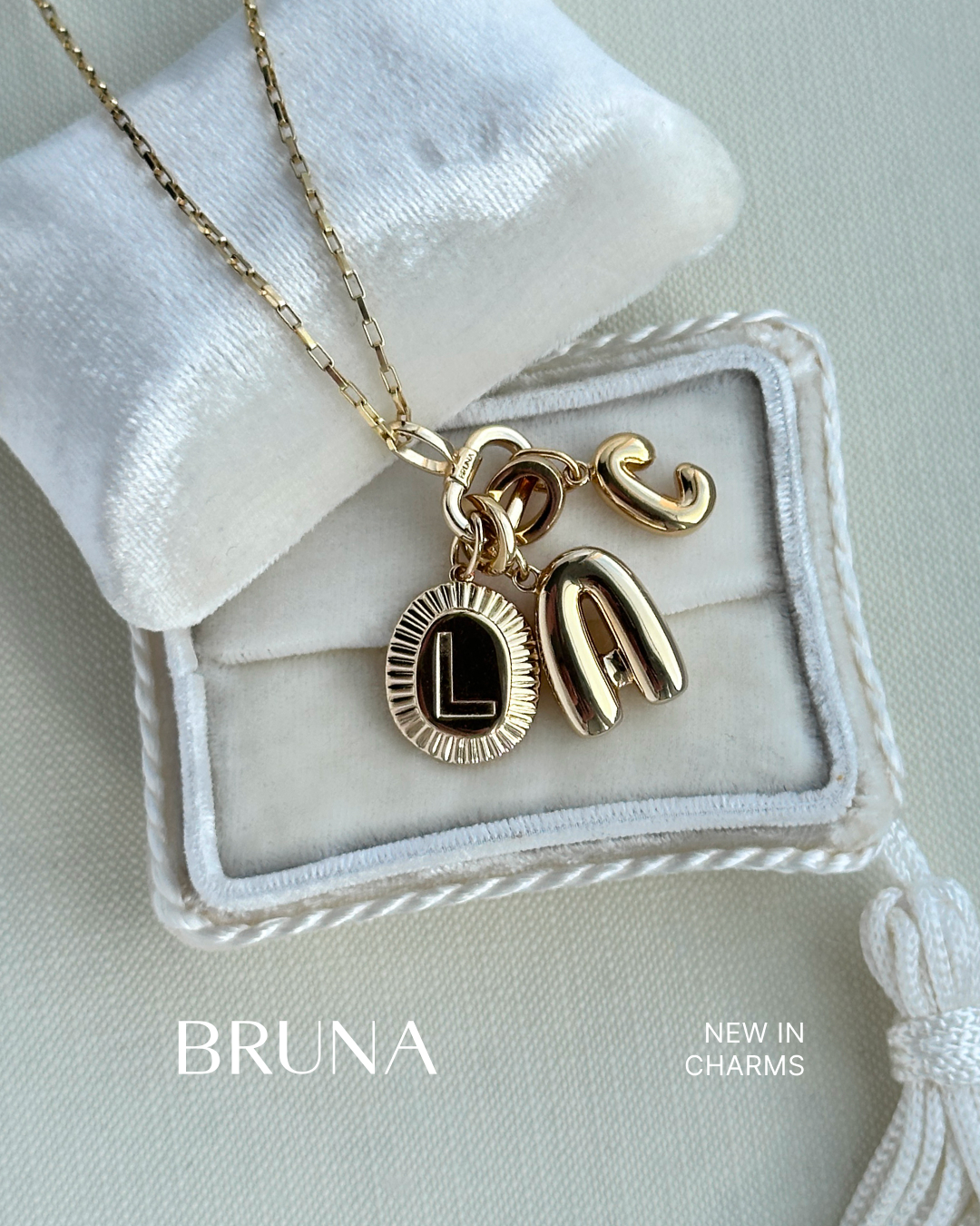 helena_brunathelabel Facebook ad