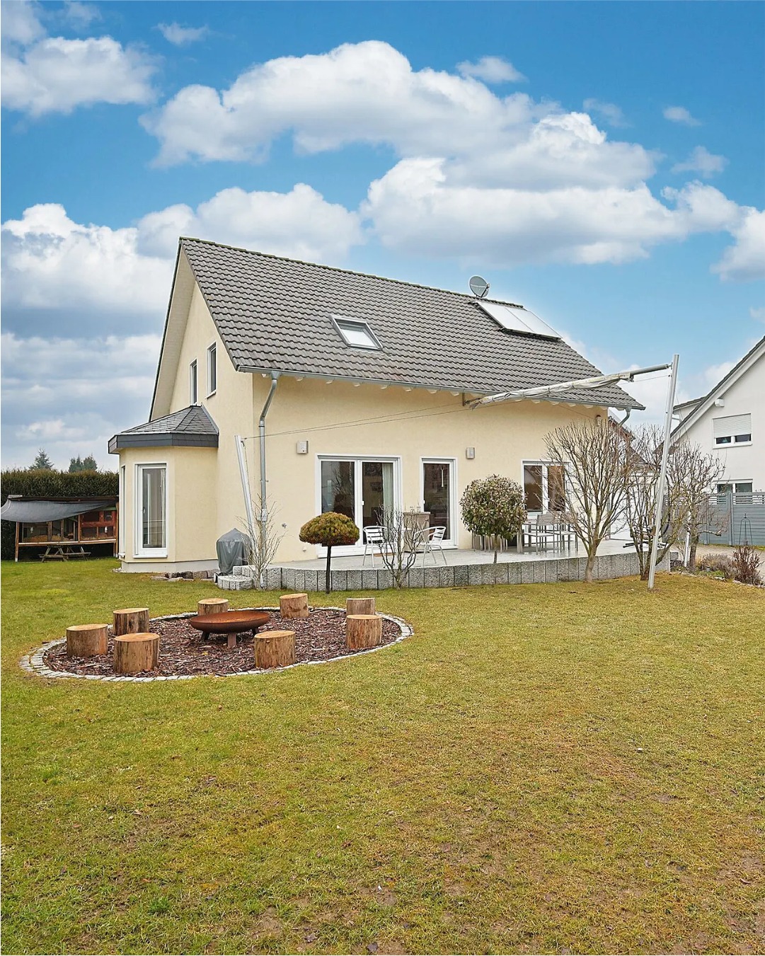 Carsten Proksch Facebook ad: Ihr neues Zuhause, Energieeffizientes Einfamilienhaus mit…