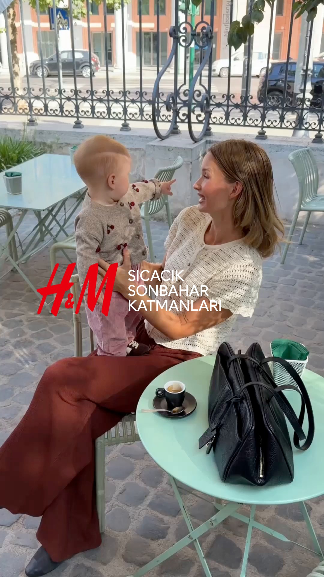 H&M Facebook ad: Bebeklere özel modern vazgeçilmezler