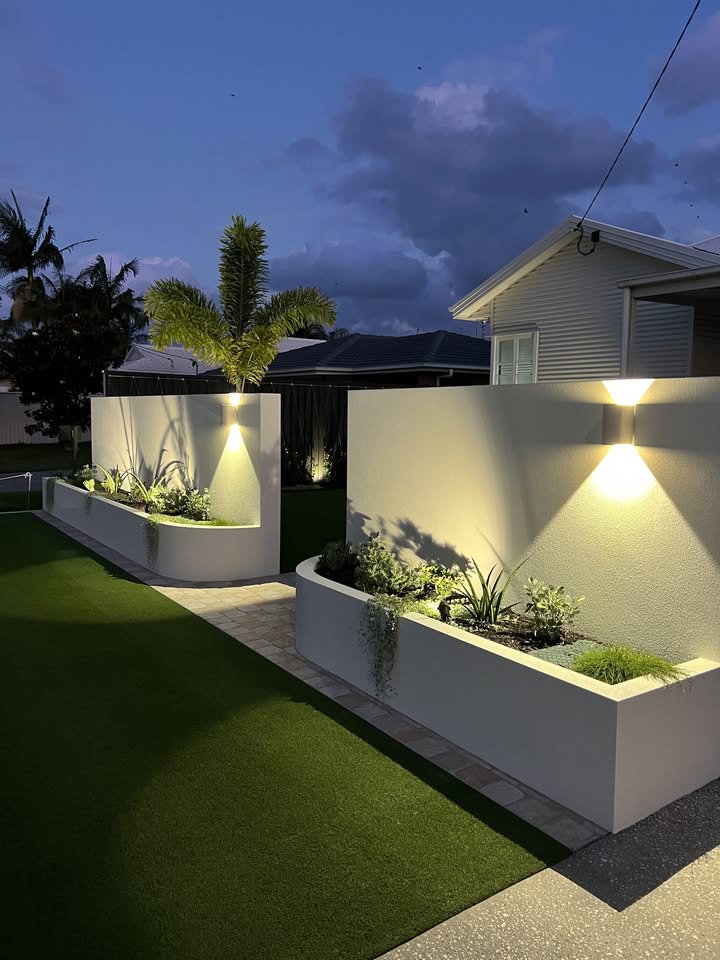 Niche Electrical Group Facebook ad: Stunning Outdoor Lighting