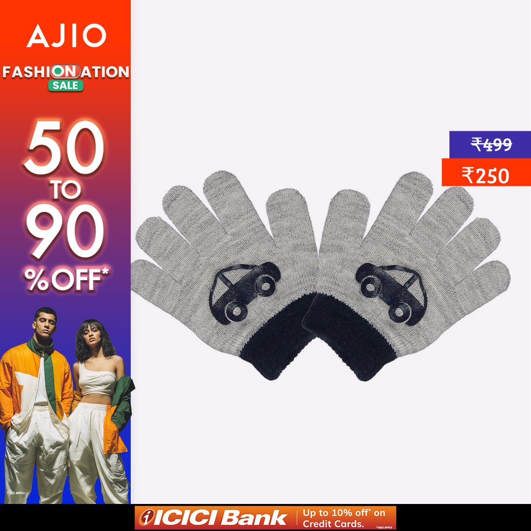 AJIOlife Facebook ad