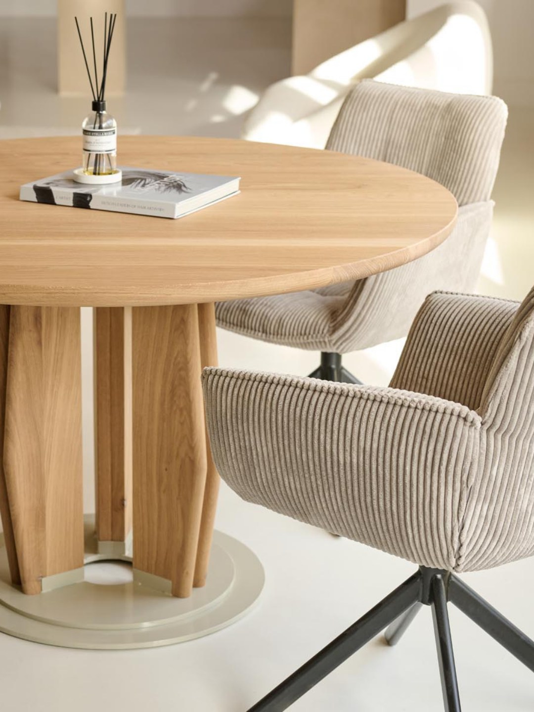 Frysk Design Facebook ad: Stylingtip voor een fris interieur.