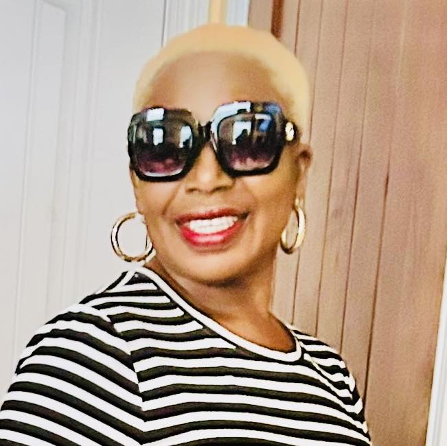 DrAndie Oti-Nwokorie Facebook ad: I am a professional Educator.