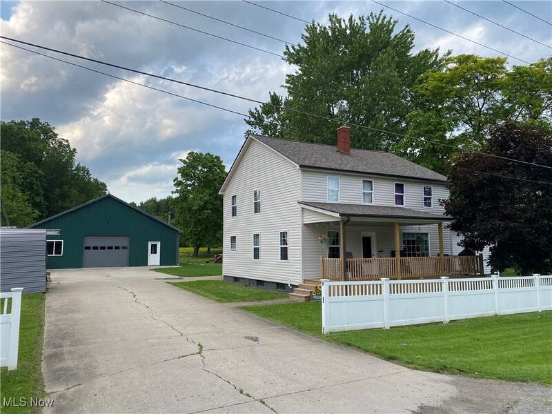 Melissa Palmer, Realtor with Brokers Realty Facebook ad from Jul 21, 2025