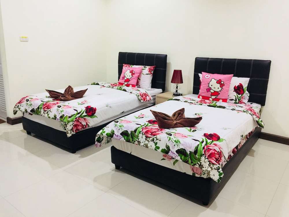 Traveloka Vietnam Facebook ad: Vi vu Thái Lan giá hời đến 50%…