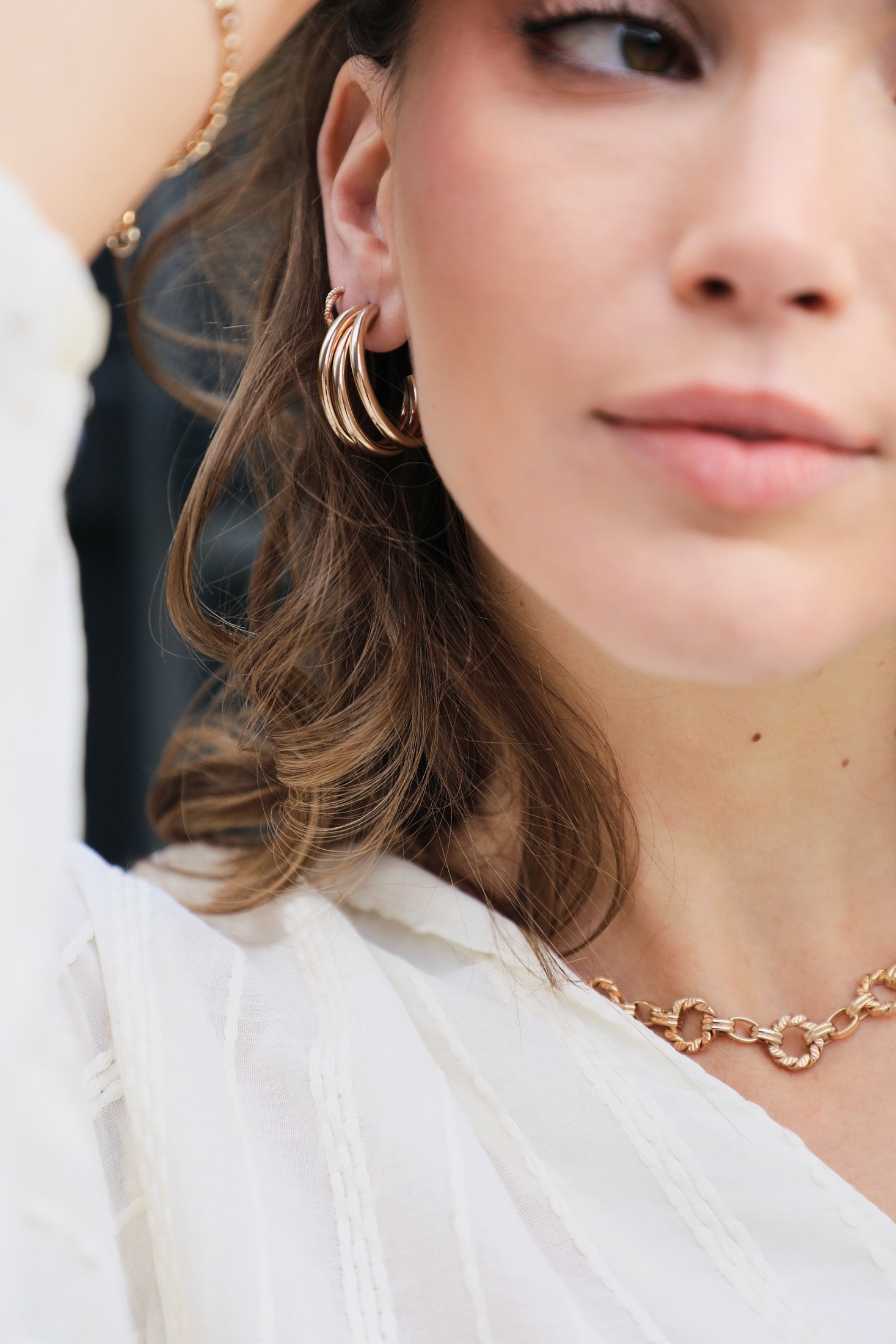 Waekura Facebook ad: Des bijoux tendances qui deviennent bien plus que…