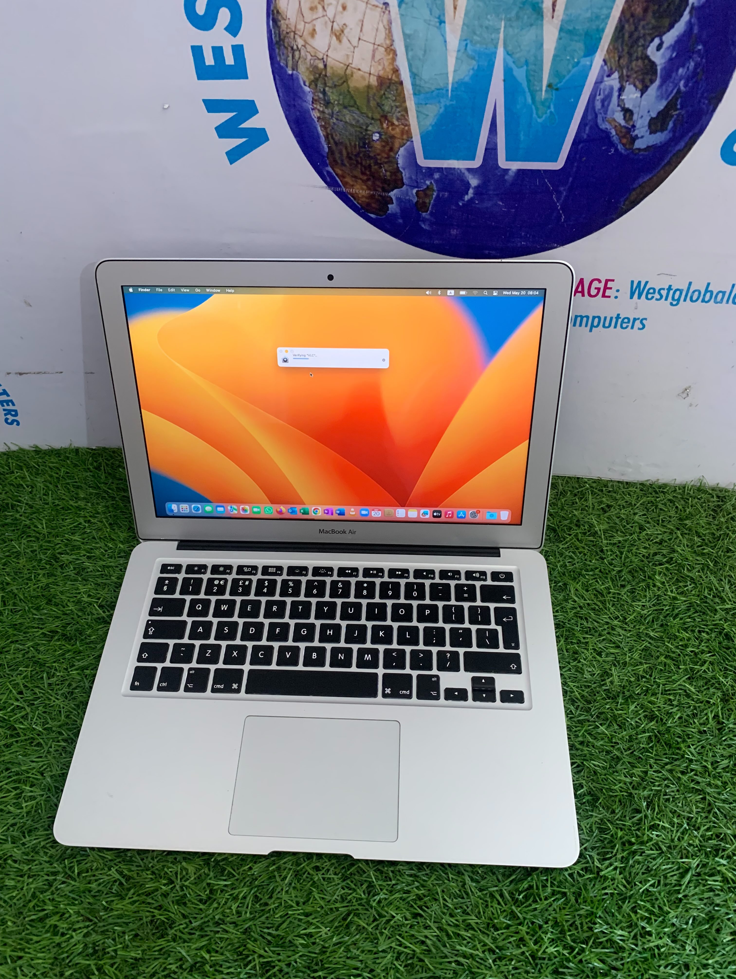 Westglobal Facebook ad: Apple MacBook Air Intel core i5