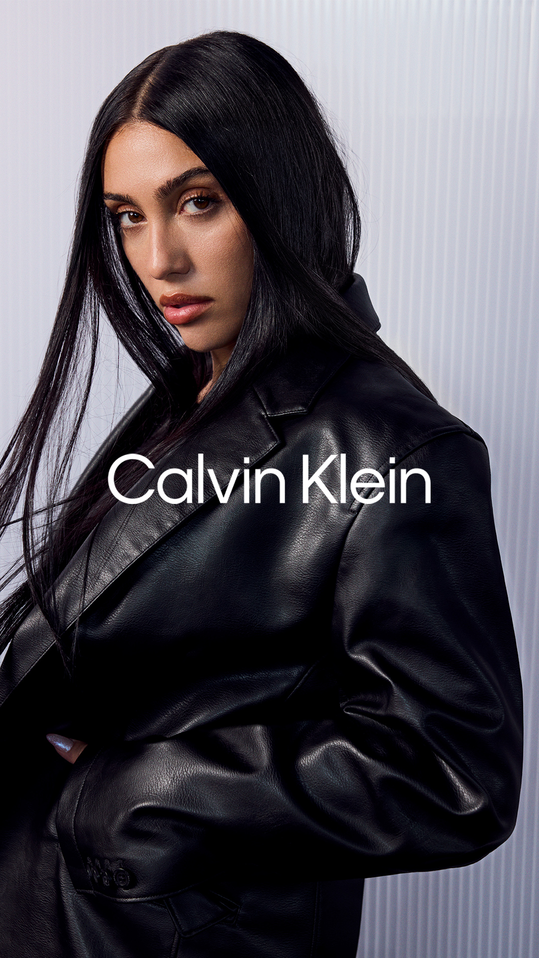 Zalando Brands Facebook ad: Calvin Klein x Zalando: fai sentire la tua…