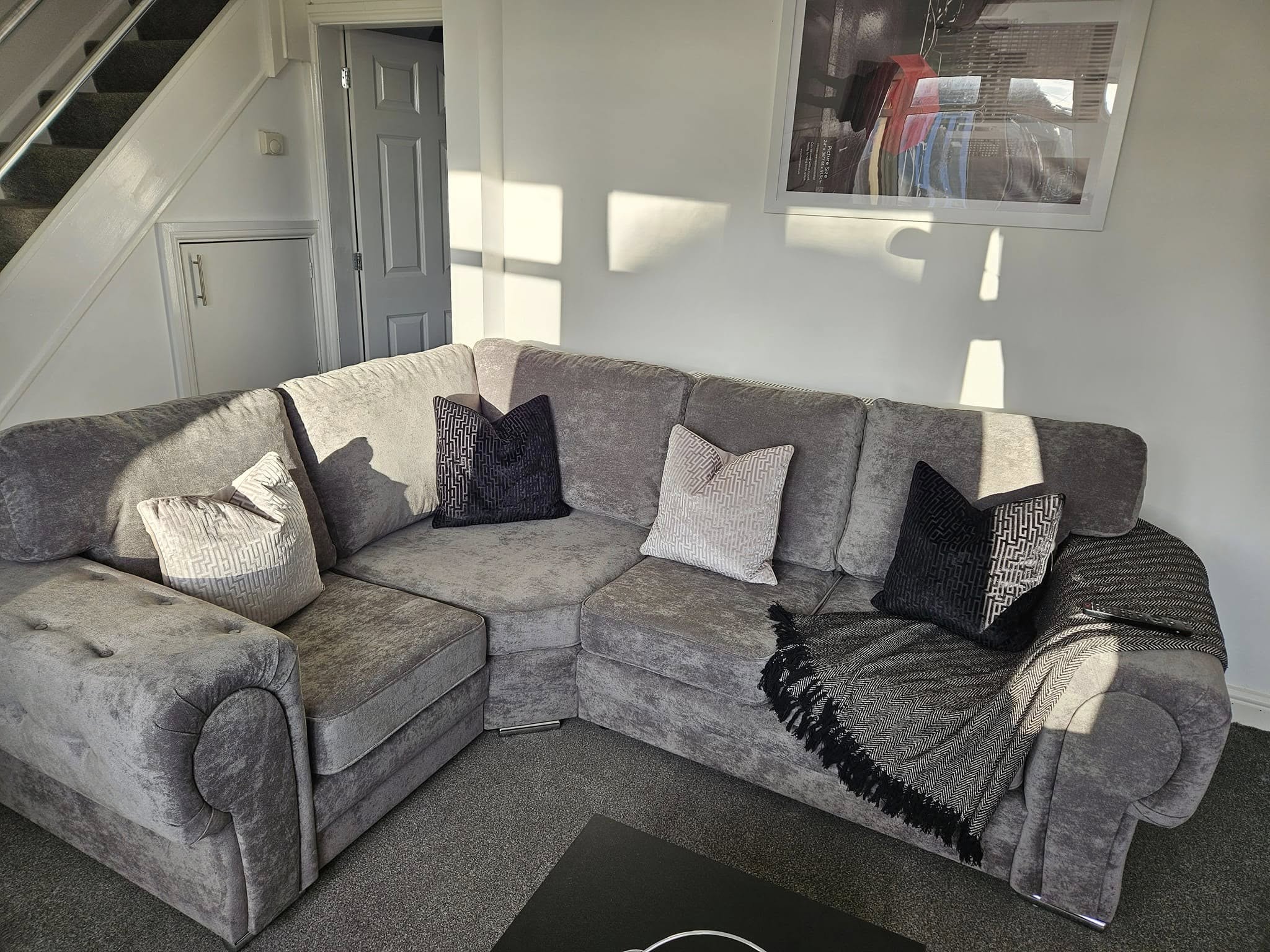 UK Online Furniture Facebook ad