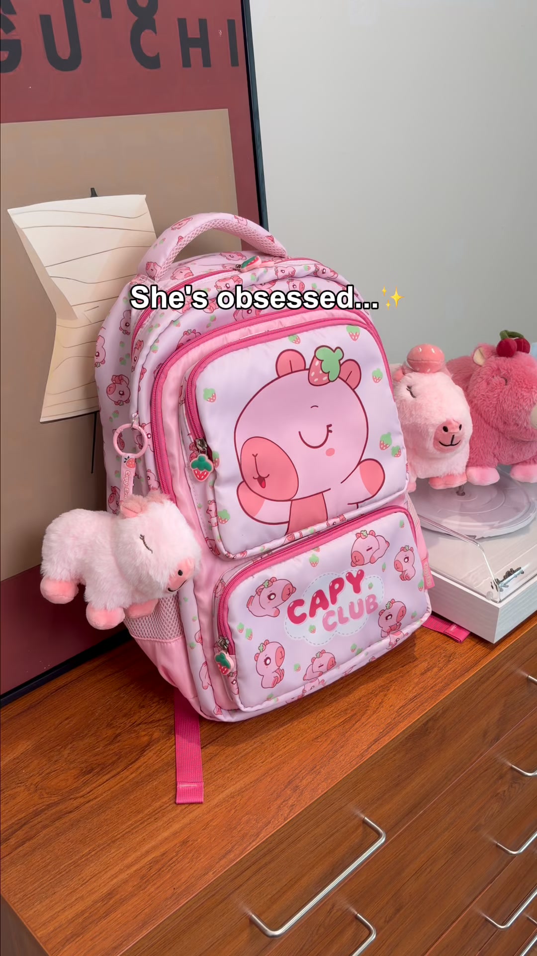 CAPY ERA Facebook ad: FREE Bag Charm