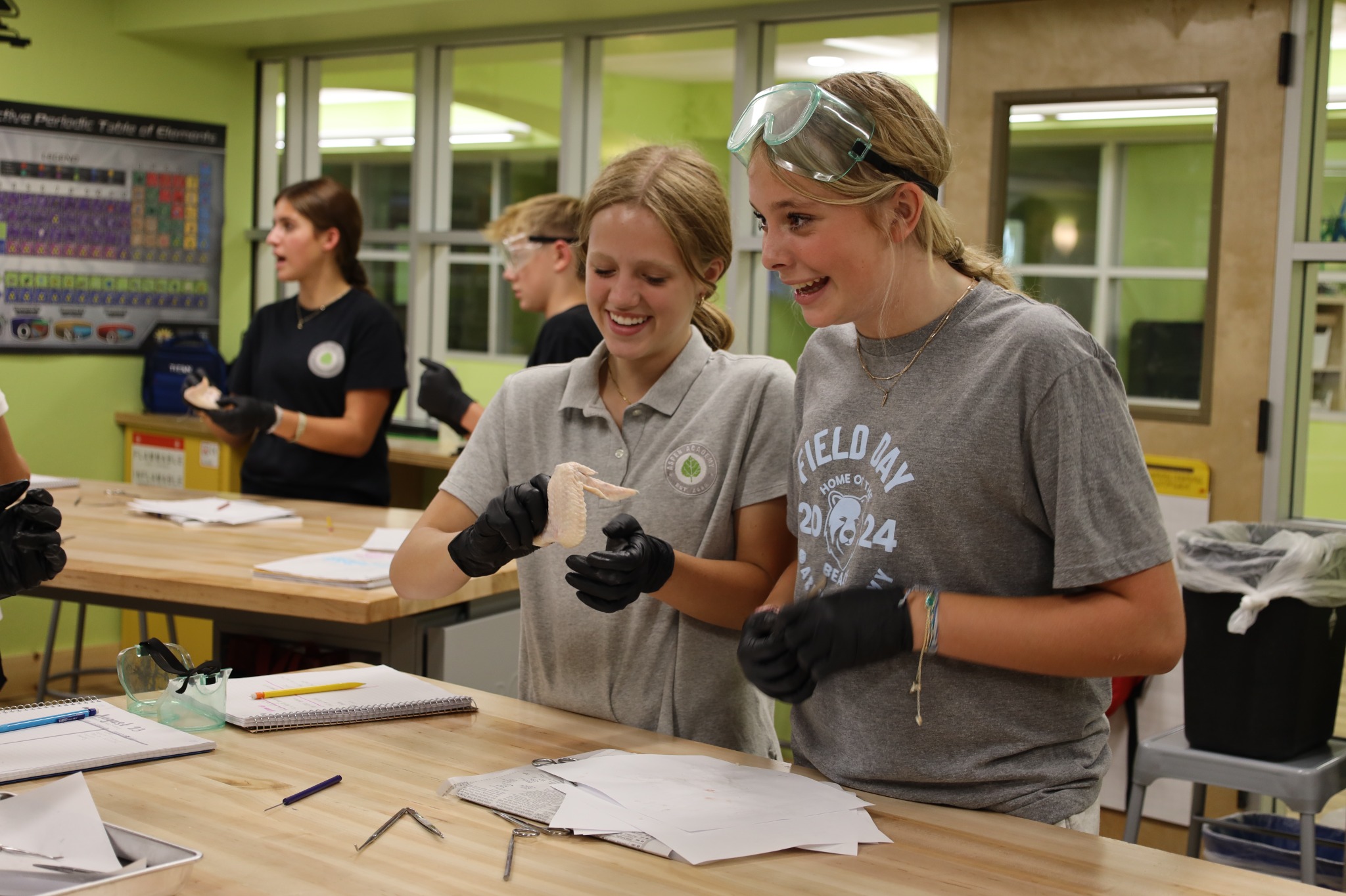 Aspen Academy Facebook ad: Something's off with middle school. The science explains…