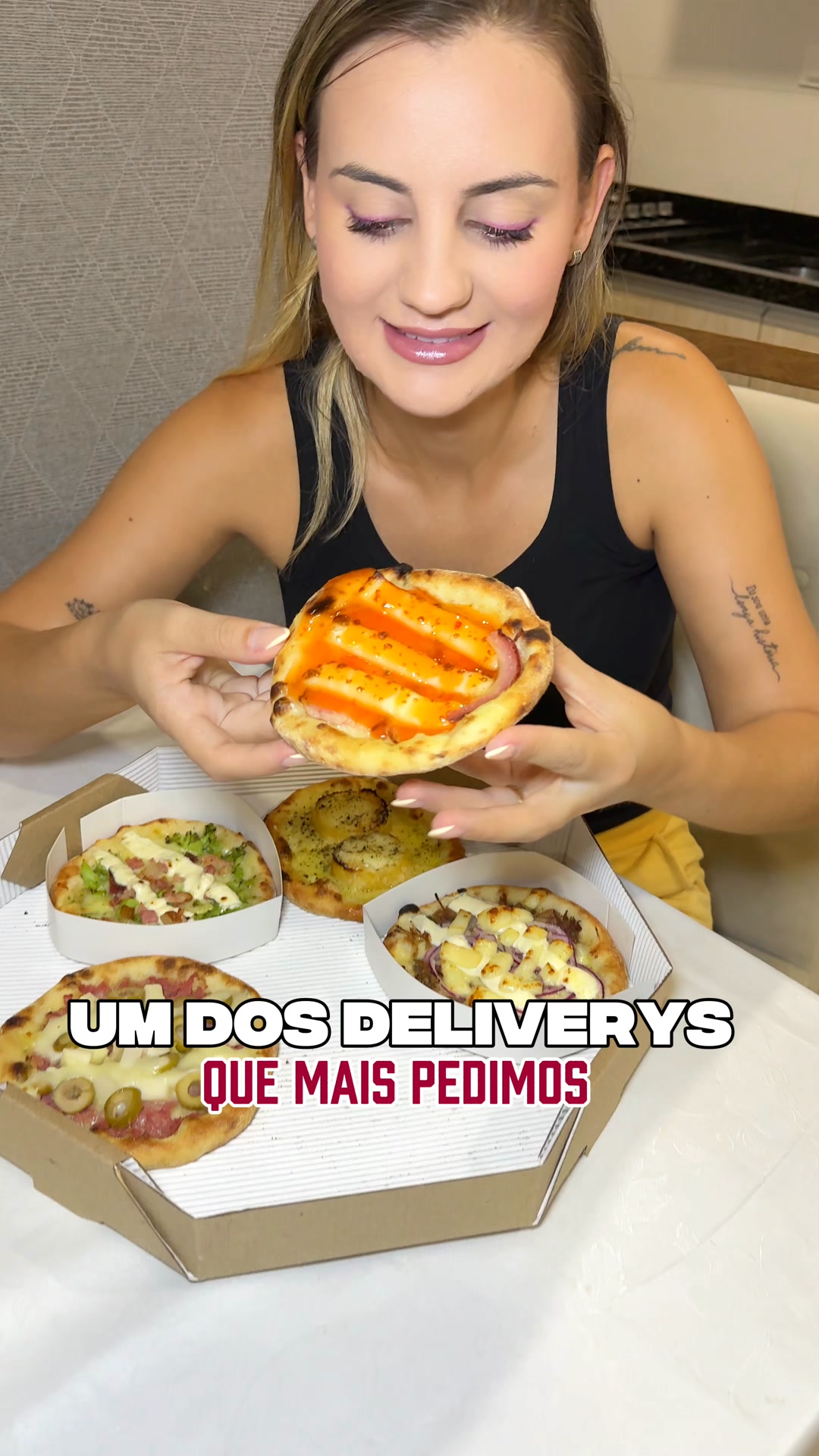 Quero Mais Esfiharia e Pizzaria Facebook ad from Sep 3, 2026