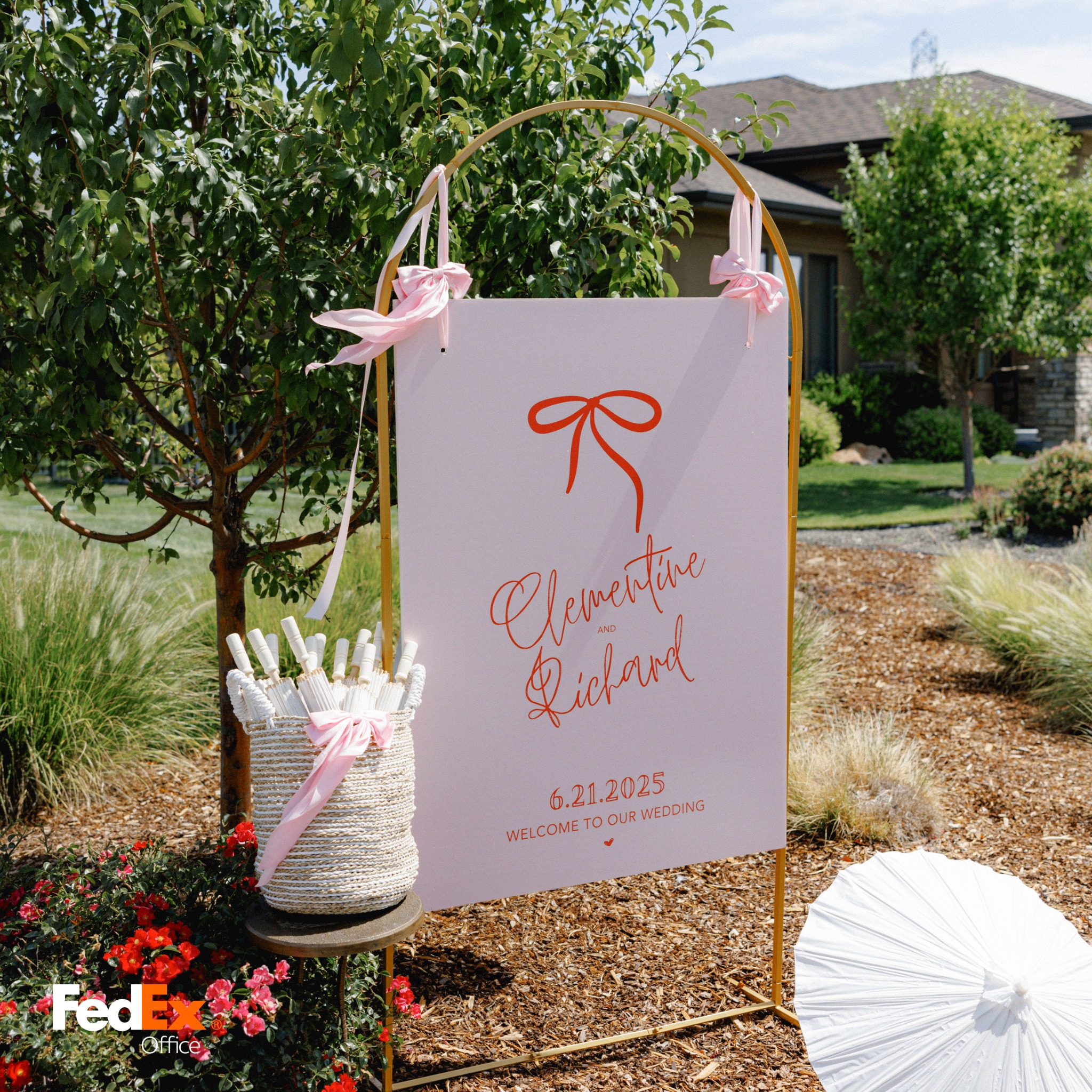 FedEx Office Facebook ad: Create custom signage for your big day