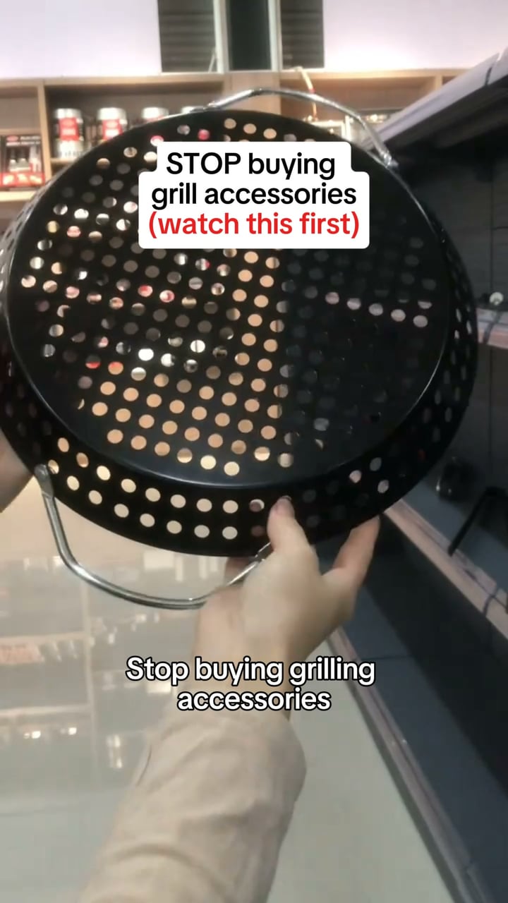 Grilling Tips Facebook ad: The best grill tool you've used, 40% off + free shipping