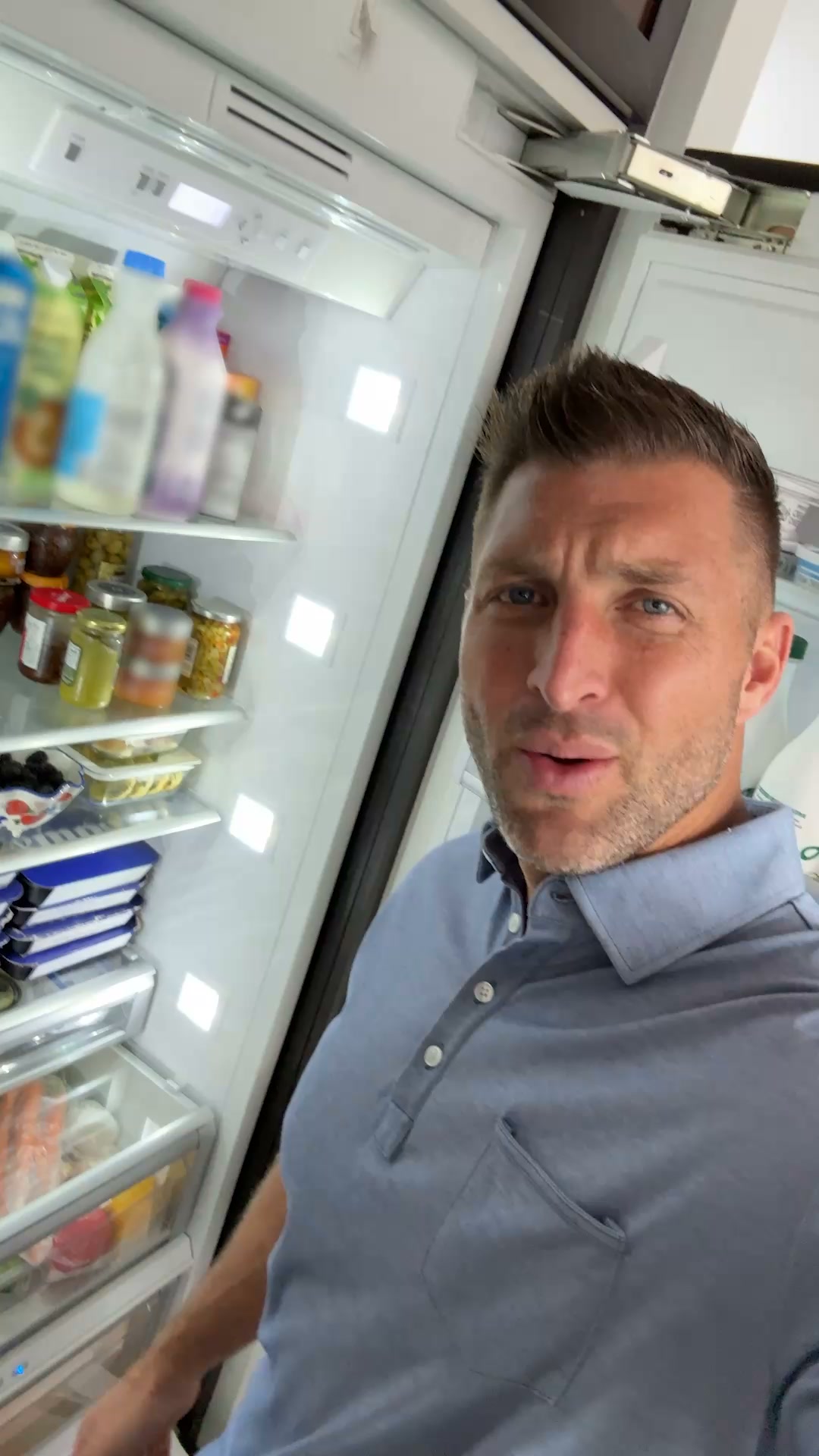 Tim Tebow Facebook ad: Get 60% Off Your First Box