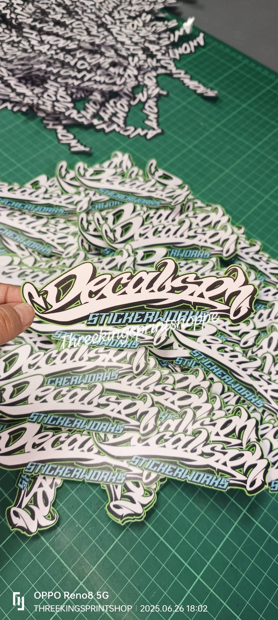 Threekings Printshoppe Printing Services Facebook ad: More Freebies mga Suki