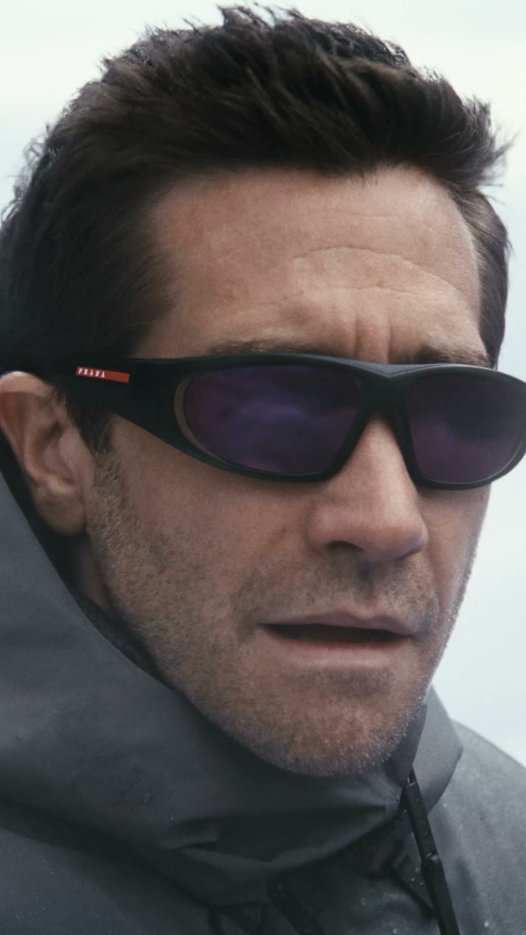 Sunglass Hut Facebook ad