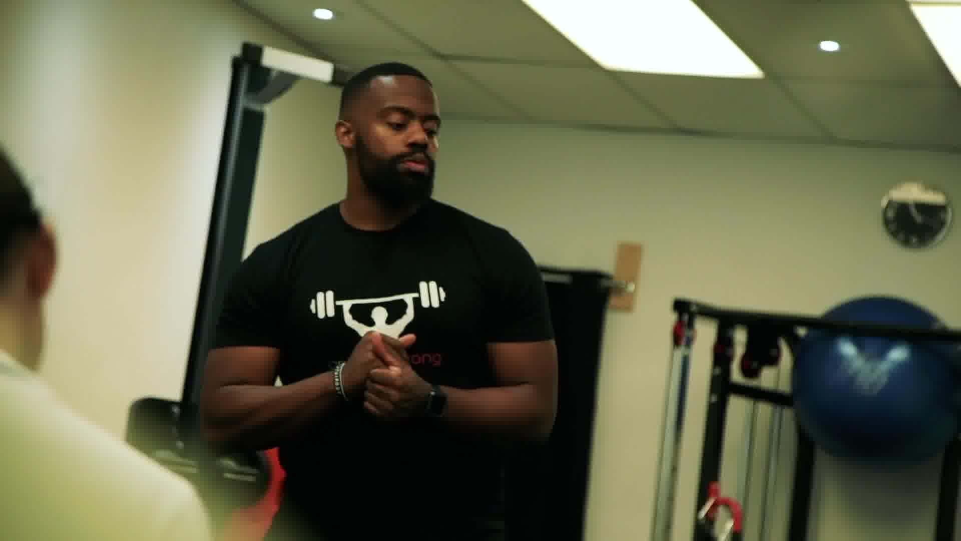 onlythestrong Facebook ad: Become a certified Exercise Specialist ONLINE