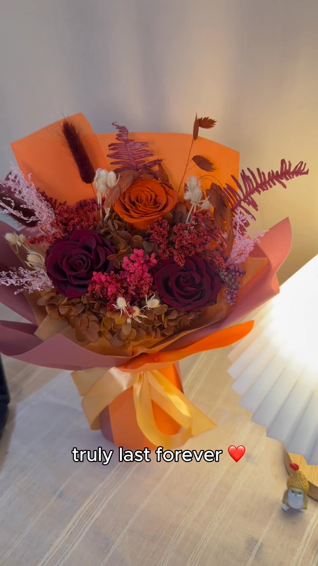 FNP Singapore Facebook ad: Fresh flowers? Cute.