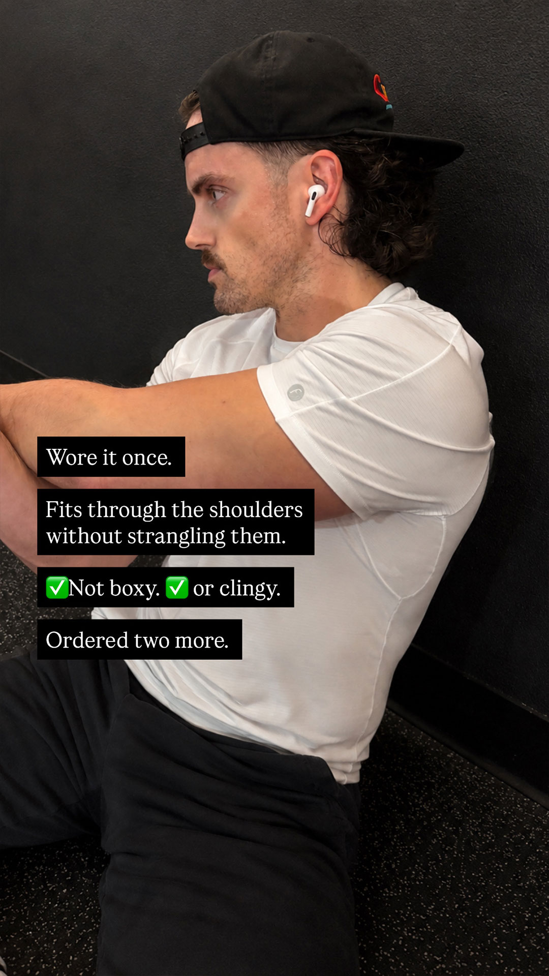 Feetures Facebook ad