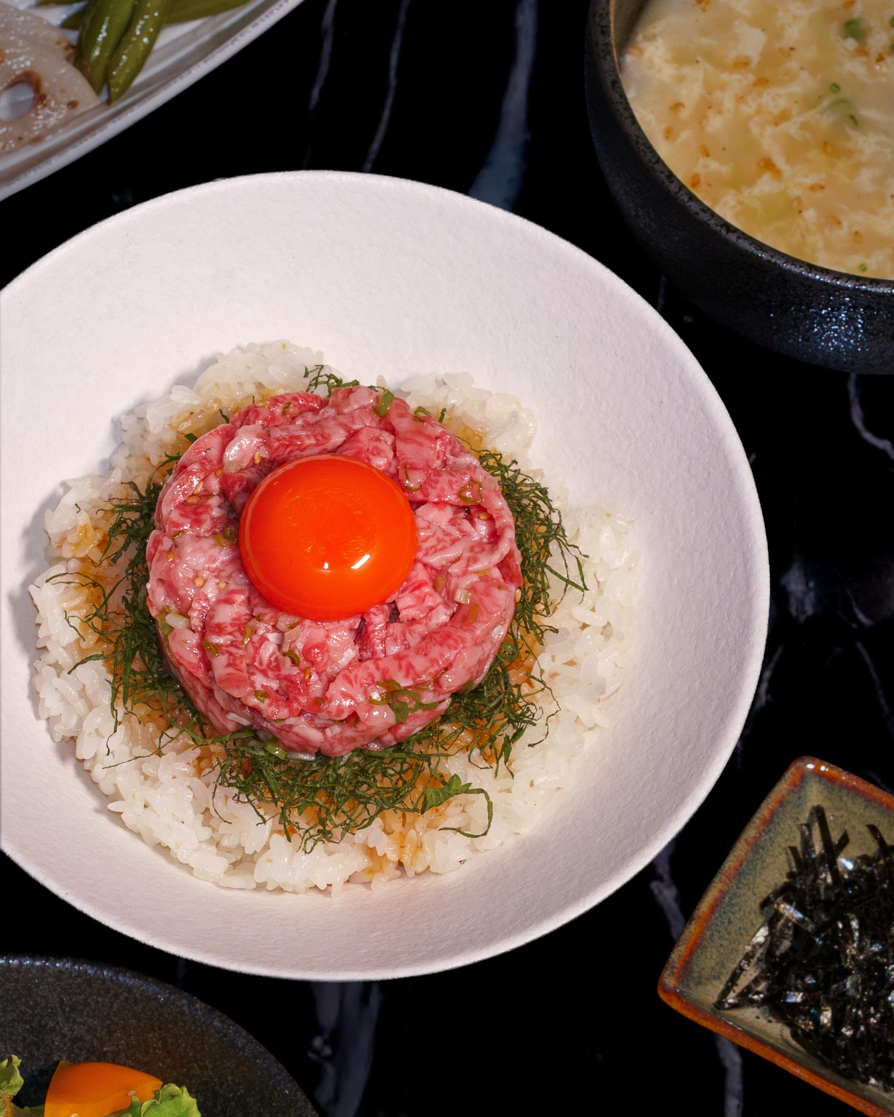 Yazawa Hanoi Facebook ad: //Japanese and English below//