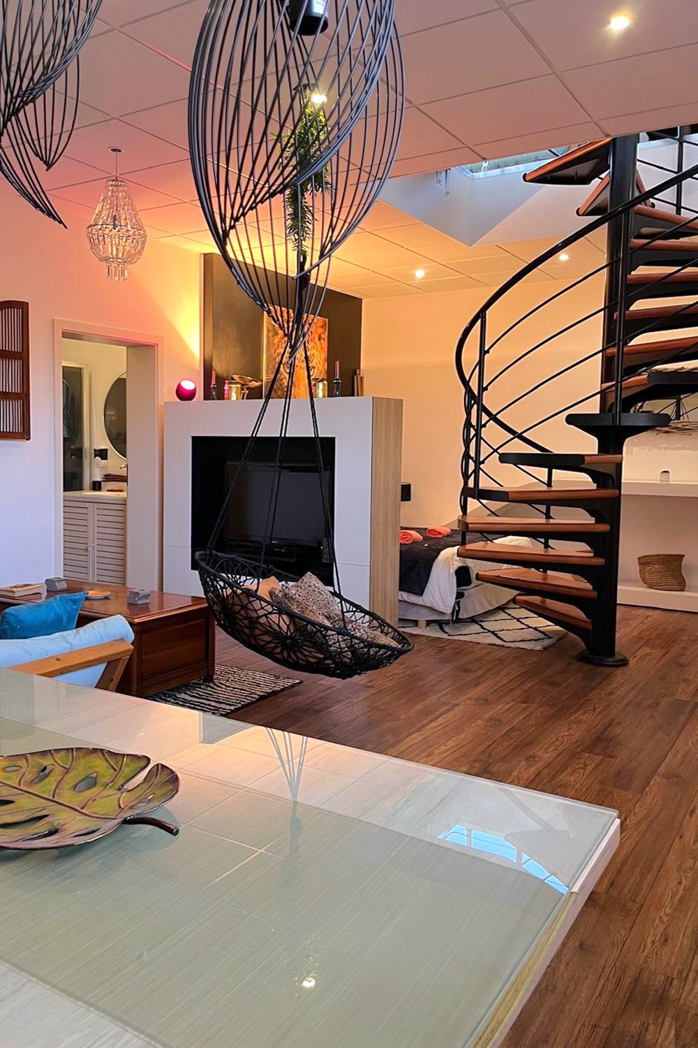 Le Petit Bali - Appartement Thématique Facebook ad: Maison d'hôtes · Crévic · ★4,71 · 1 chambre · 3 lits · 1…