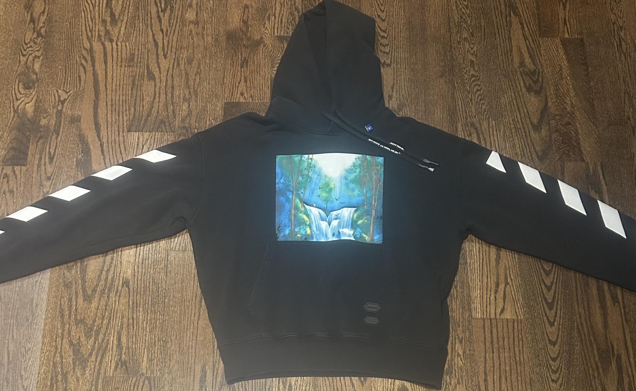 Karim Fakih Facebook ad: Off-White Hoodie by Virgil Abloh