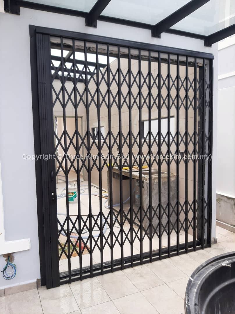 Three Kim Sdn Bhd = Three Kim Metal Works 鑫專鐵業有限公司 Fully Aluminium Gate Facebook ad