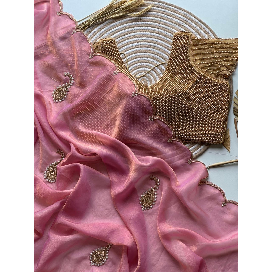 Raksh Designs Facebook ad: Upgrade Your Saree Collection Today