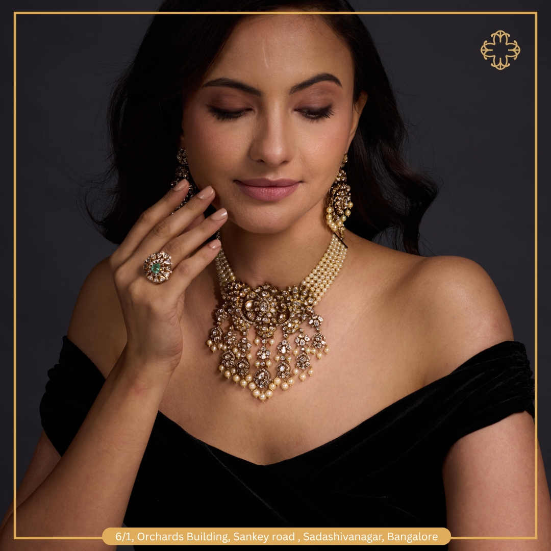 Zaveri Bros Facebook ad: Discover statement jewellery pieces perfect for weddings…